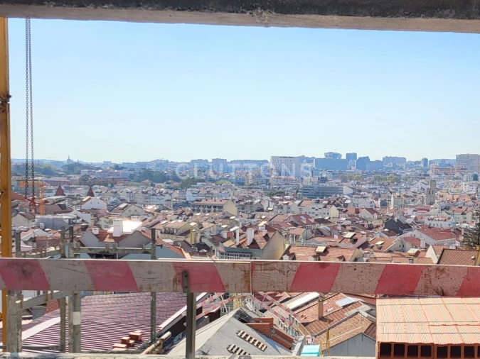 Apartamento T2 para Venda em Areeiro Foto 28