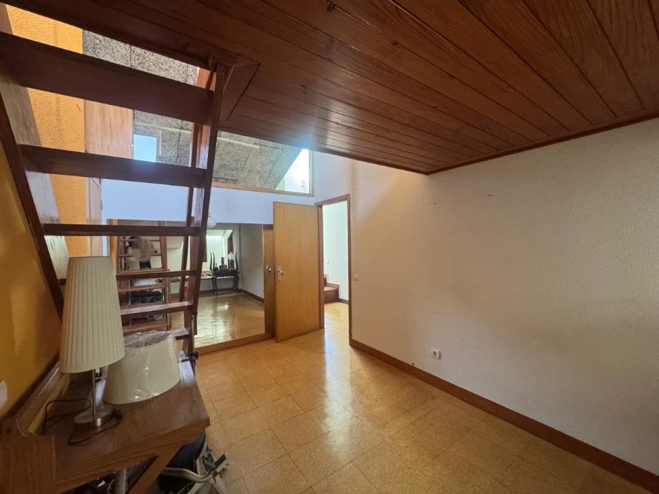 Apartamento T3 para Venda em Campanhã Foto 32