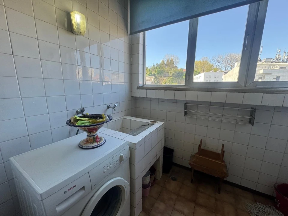 Apartamento T3 para Venda em Campanhã Foto 38