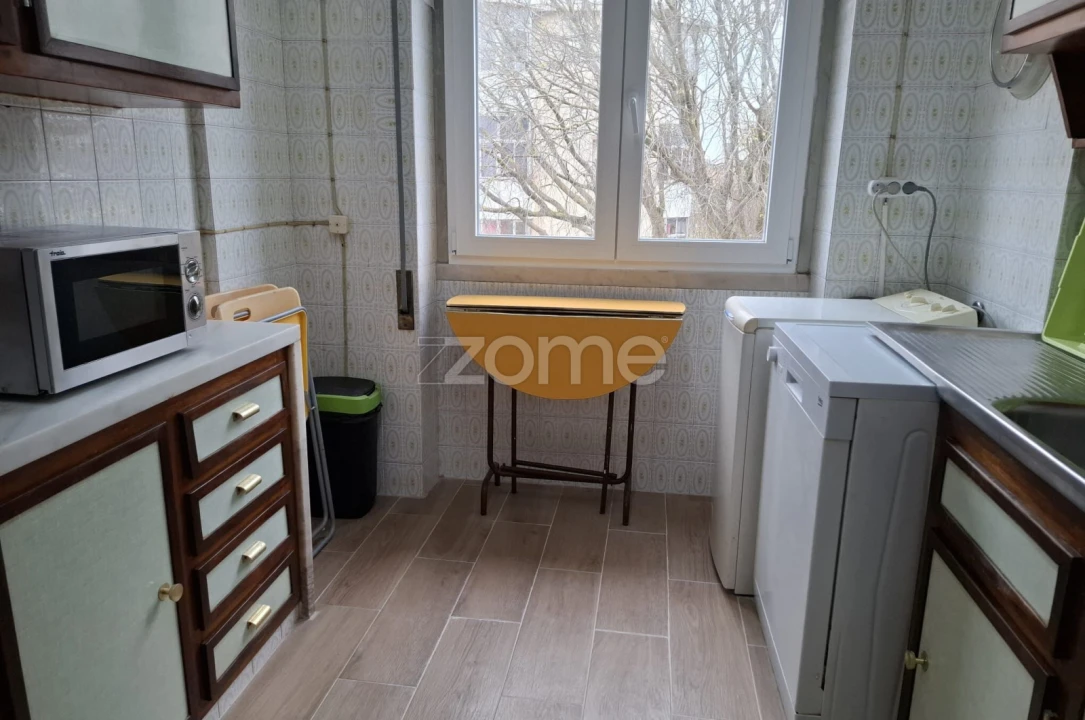 Apartamento T3 para Arrendamento em Oeiras e São Julião da Barra, Paço de Arcos e Caxias Foto 13