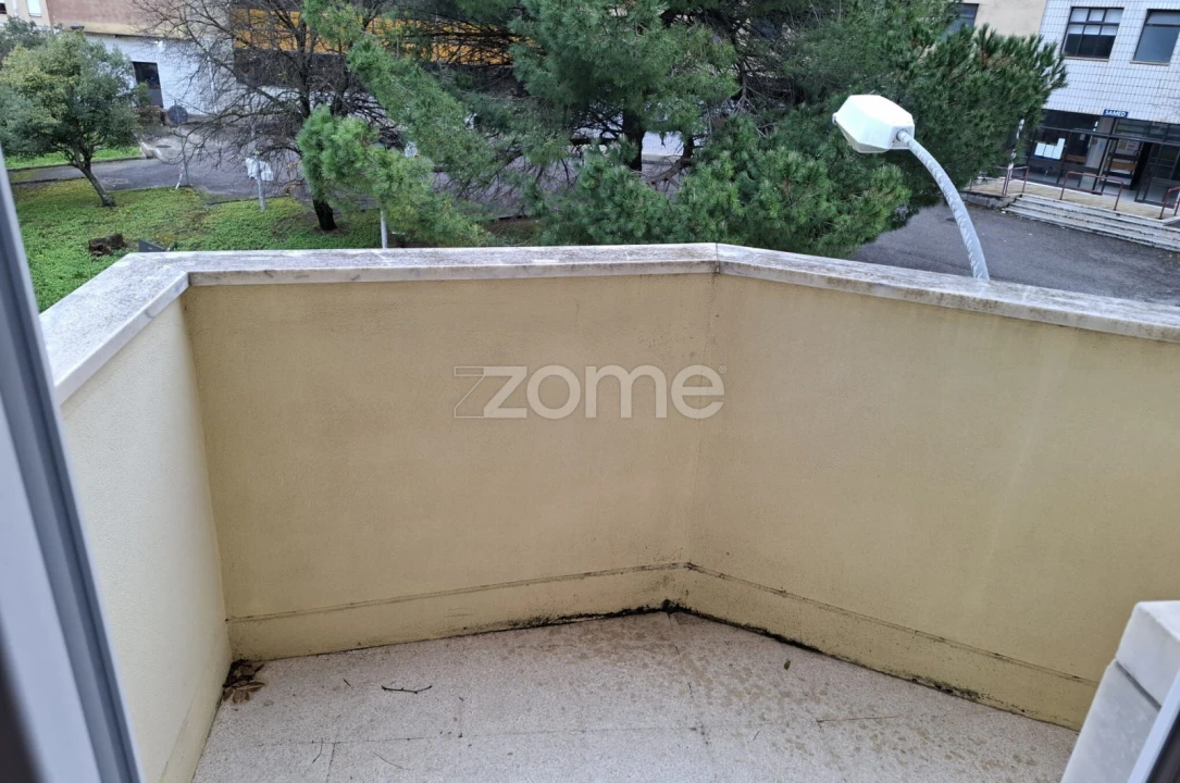 Apartamento T3 para Arrendamento em Oeiras e São Julião da Barra, Paço de Arcos e Caxias Foto 22