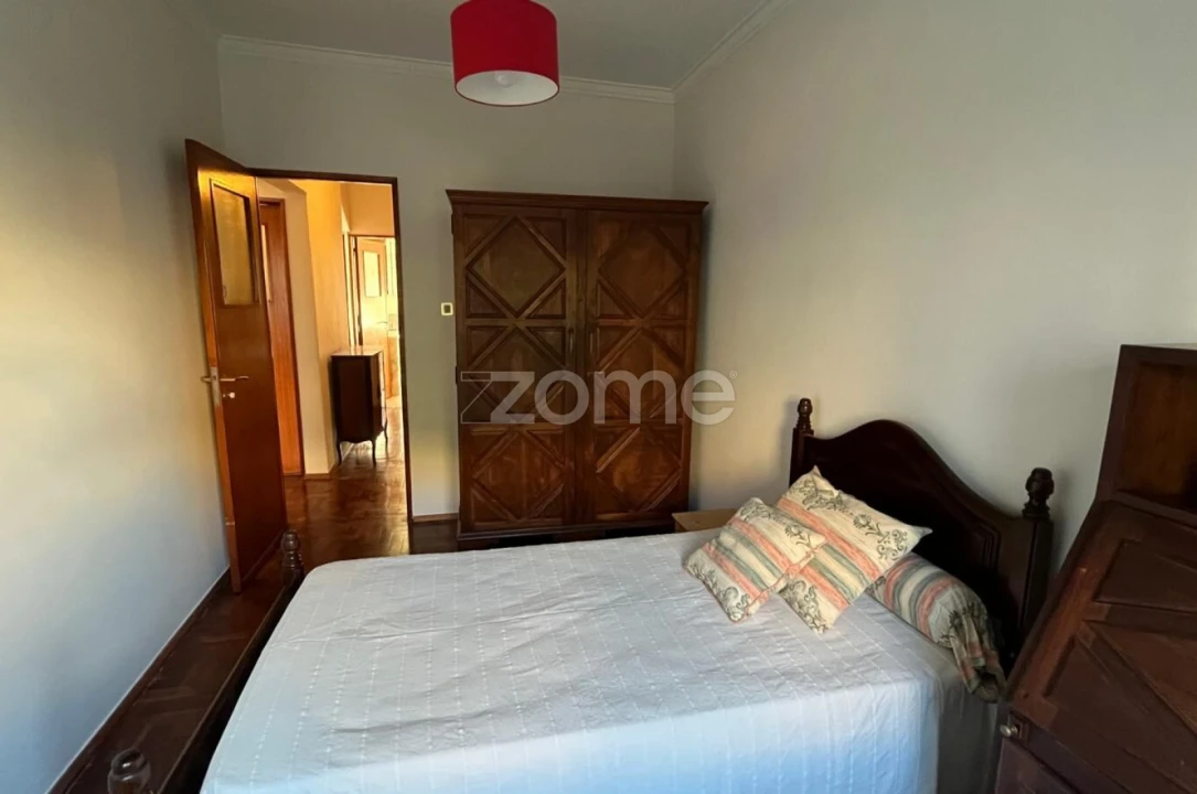 Apartamento T3 para Arrendamento em Oeiras e São Julião da Barra, Paço de Arcos e Caxias Foto 26