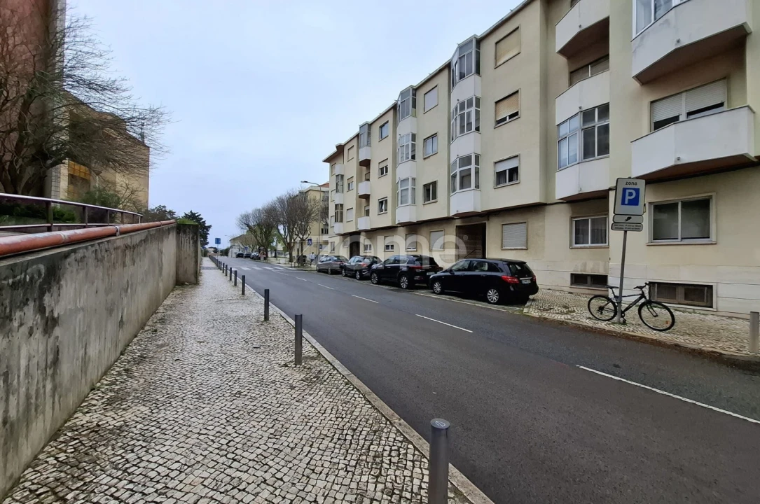 Apartamento T3 para Arrendamento em Oeiras e São Julião da Barra, Paço de Arcos e Caxias Foto 29