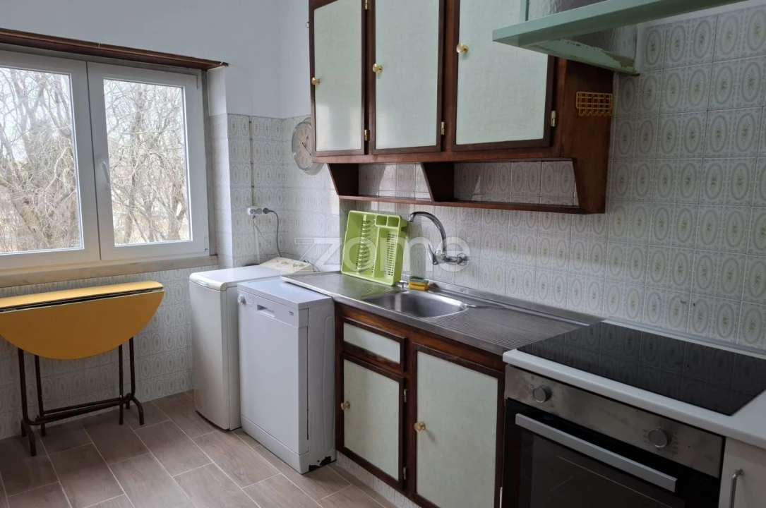 Apartamento T3 para Arrendamento em Oeiras e São Julião da Barra, Paço de Arcos e Caxias Foto 11