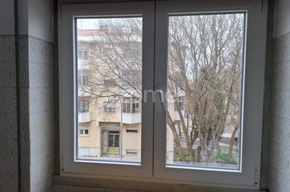 Apartamento T3 para Arrendamento em Oeiras e São Julião da Barra, Paço de Arcos e Caxias