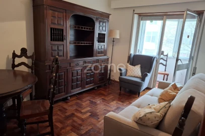 Apartamento T3 para Arrendamento em Oeiras e São Julião da Barra, Paço de Arcos e Caxias