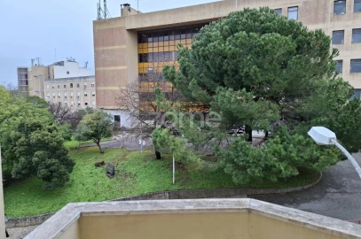 Apartamento T3 para Arrendamento em Oeiras e São Julião da Barra, Paço de Arcos e Caxias