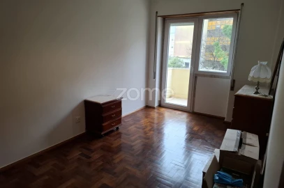 Apartamento T3 para Arrendamento em Oeiras e São Julião da Barra, Paço de Arcos e Caxias