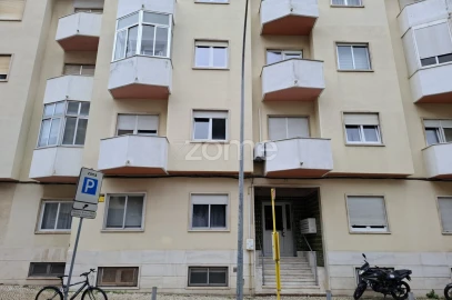 Apartamento T3 para Arrendamento em Oeiras e São Julião da Barra, Paço de Arcos e Caxias