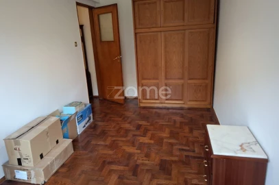 Apartamento T3 para Arrendamento em Oeiras e São Julião da Barra, Paço de Arcos e Caxias