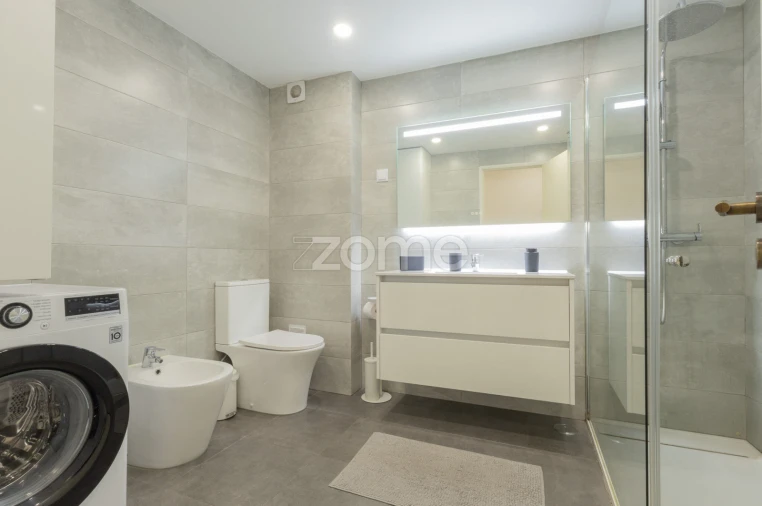 Apartamento T2 para Venda em Santa Maria e São Miguel, São Martinho, São Pedro Penaferrim Foto 11