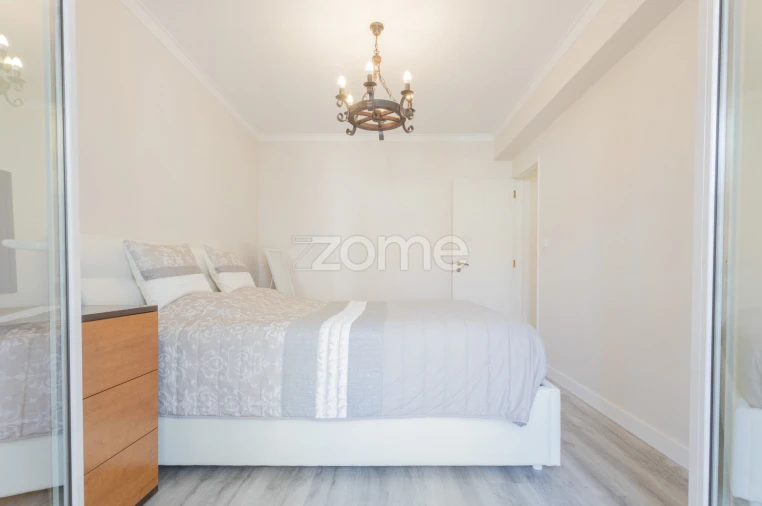 Apartamento T2 para Venda em Santa Maria e São Miguel, São Martinho, São Pedro Penaferrim Foto 16