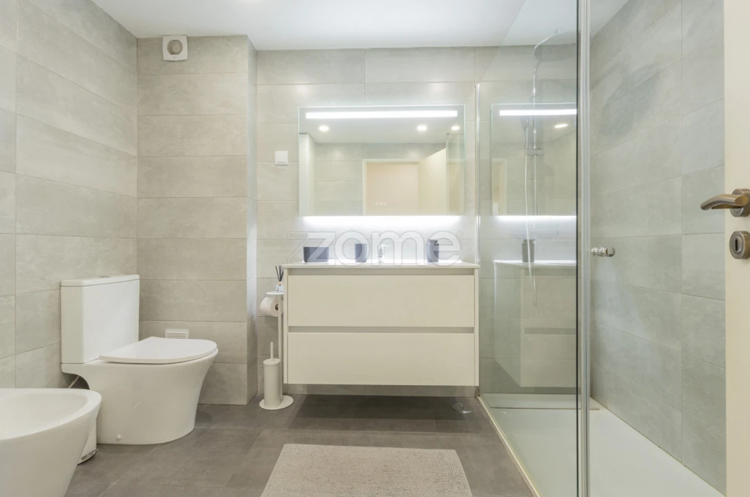 Apartamento T2 para Venda em Santa Maria e São Miguel, São Martinho, São Pedro Penaferrim Foto 12