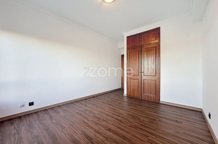 Apartamento T3 para Venda em Tavarede Foto 14