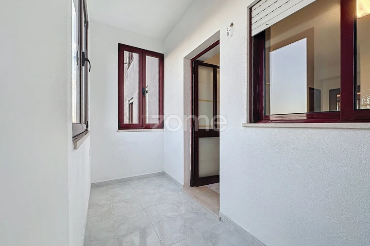 Apartamento T3 para Venda em Tavarede Foto 36