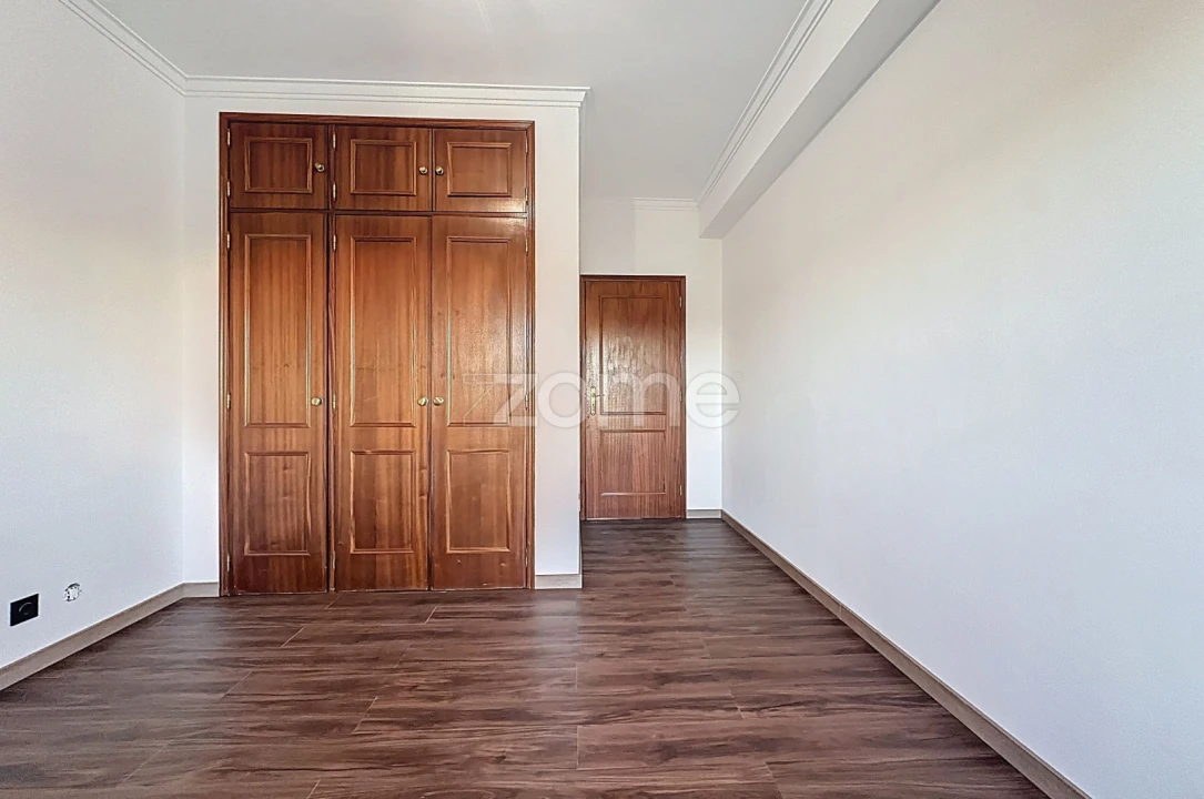 Apartamento T3 para Venda em Tavarede Foto 19