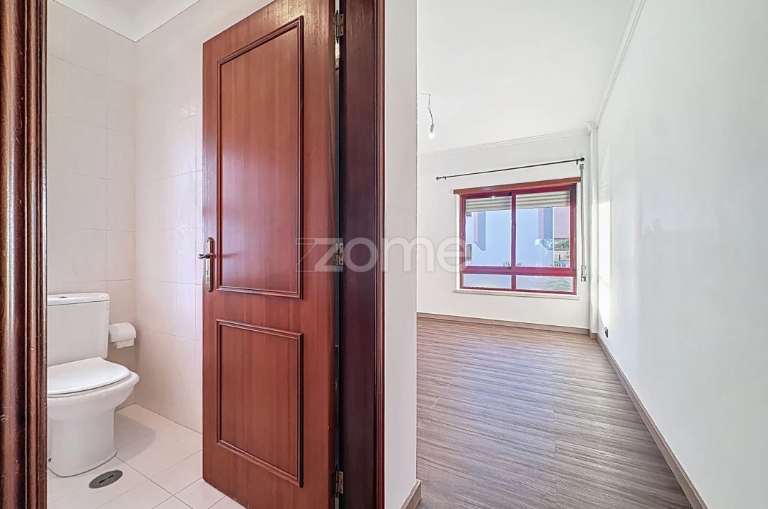 Apartamento T3 para Venda em Tavarede Foto 24