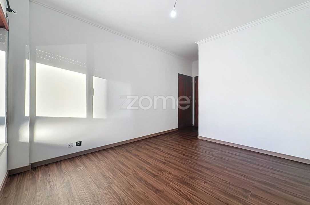 Apartamento T3 para Venda em Tavarede Foto 27