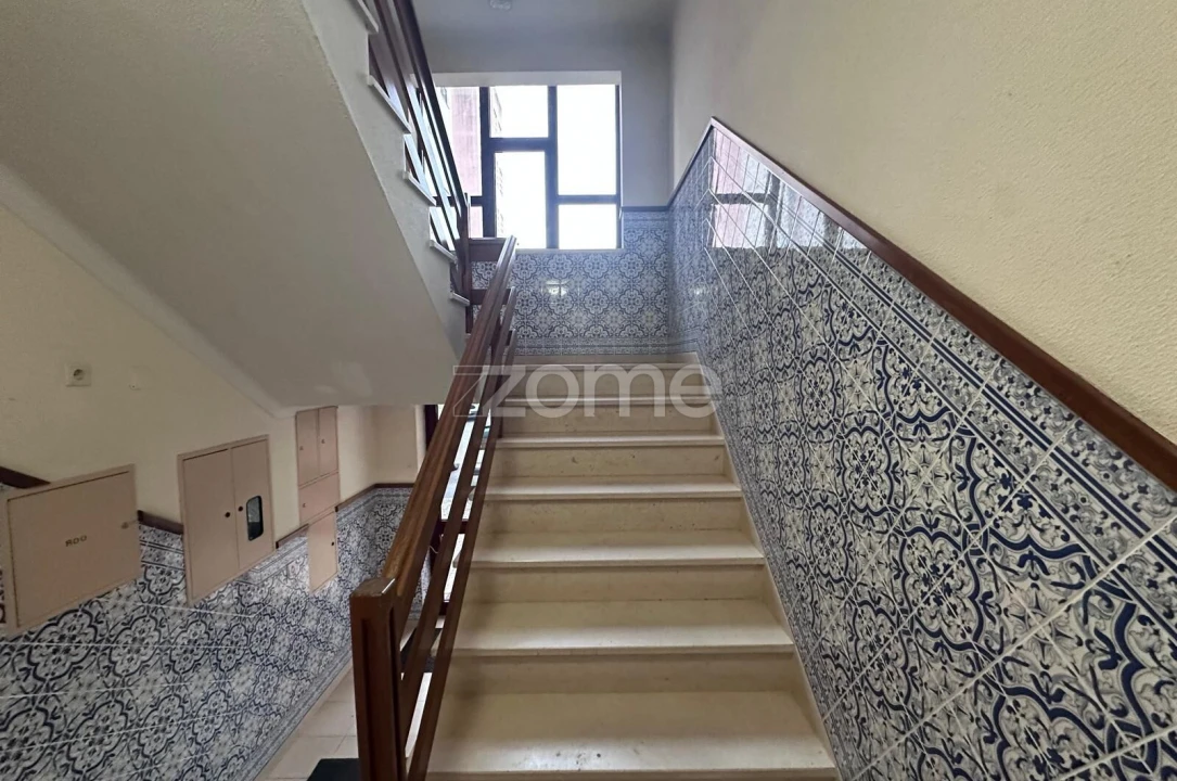 Apartamento T3 para Venda em Tavarede Foto 40