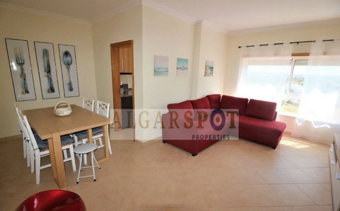 Apartamento T2 para Venda em Armação de Pera Foto 3
