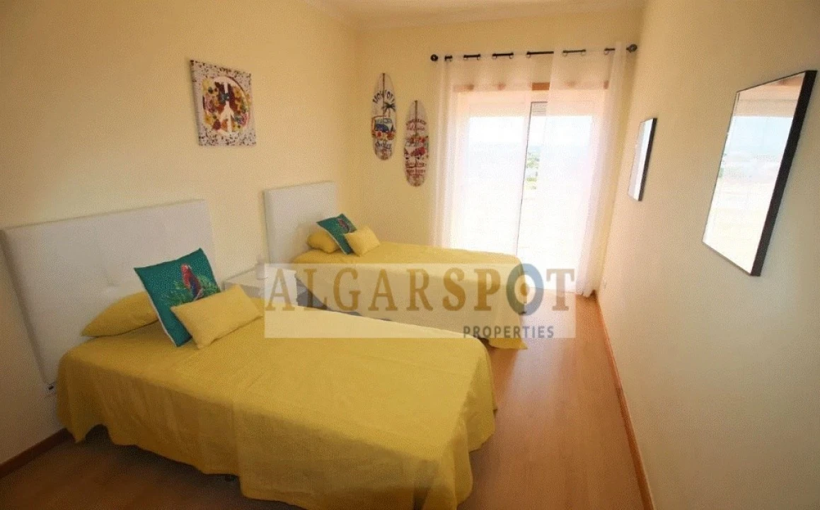 Apartamento T2 para Venda em Armação de Pera Foto 10