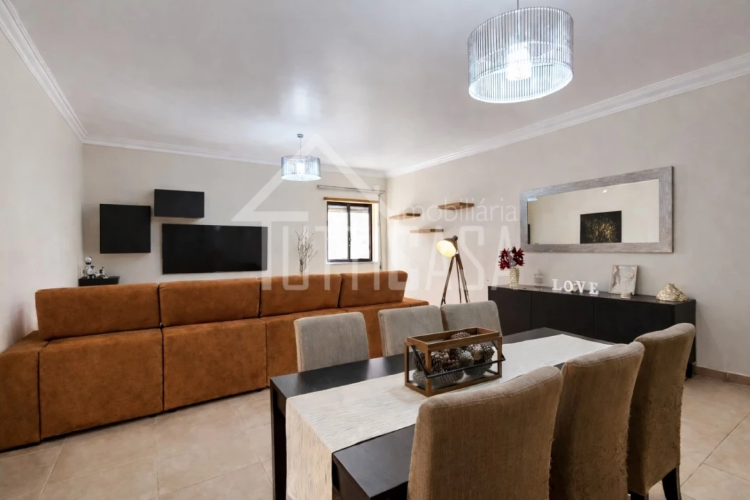 Apartamento T2 para Venda em Póvoa de Santa Iria e Forte da Casa Foto 5