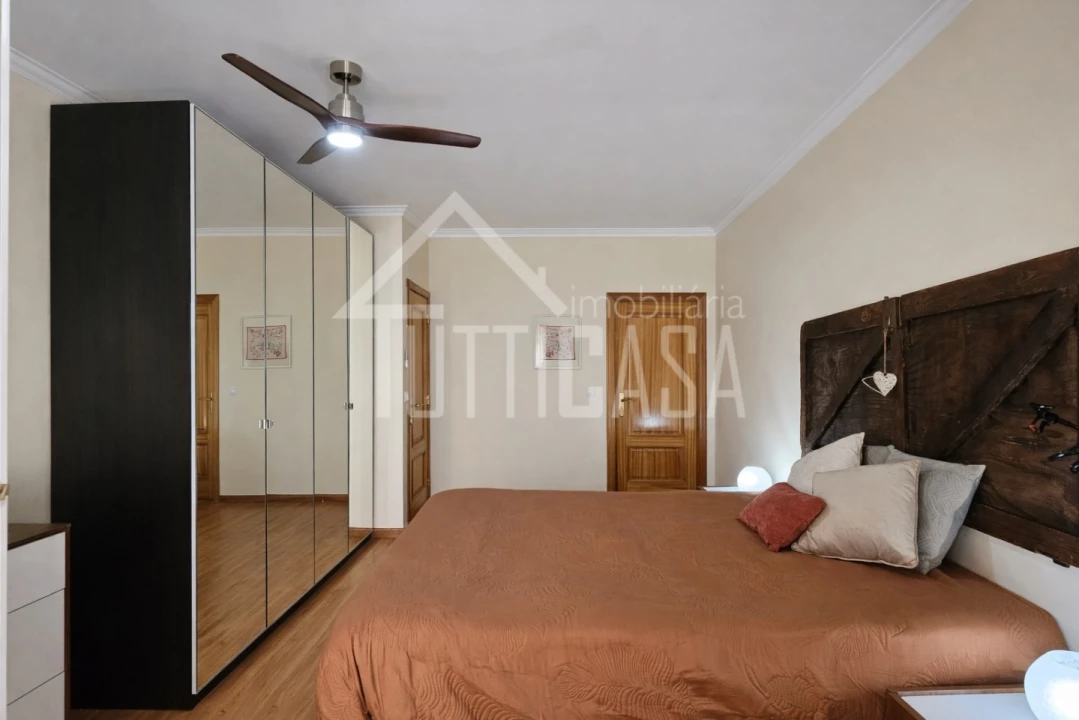 Apartamento T2 para Venda em Póvoa de Santa Iria e Forte da Casa Foto 26