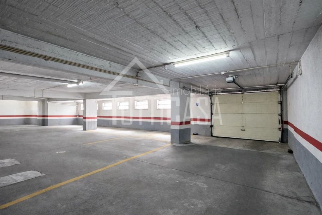 Apartamento T2 para Venda em Póvoa de Santa Iria e Forte da Casa Foto 34