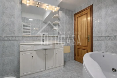Apartamento T2 para Venda em Póvoa de Santa Iria e Forte da Casa