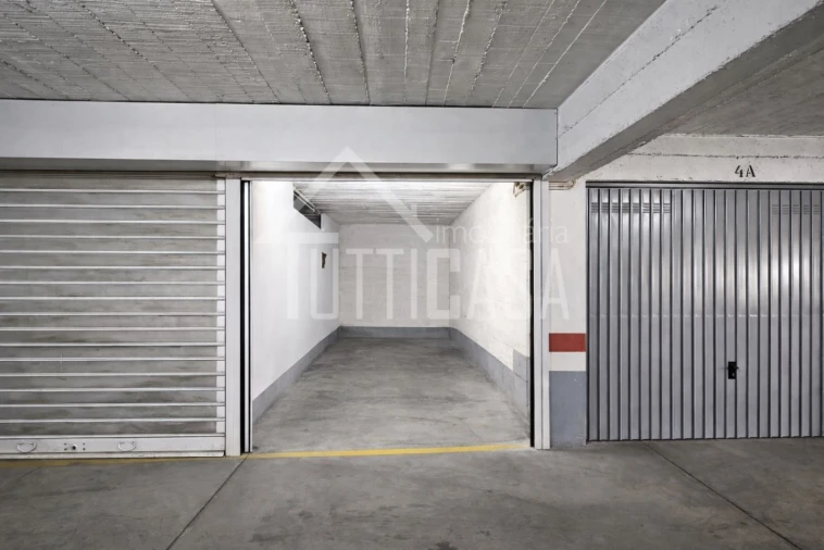 Apartamento T2 para Venda em Póvoa de Santa Iria e Forte da Casa Foto 32