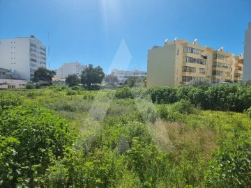 Terreno para Venda em Olhão