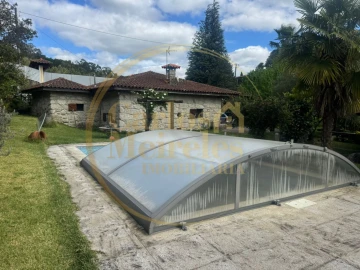 Moradia para Venda em Valdreu