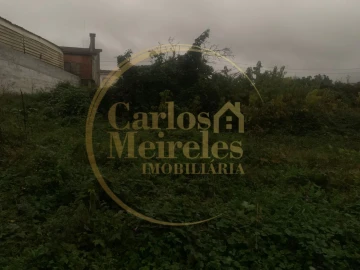 Terreno para Venda em Rebordões (Souto)