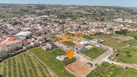 Terreno para Venda em Roliça