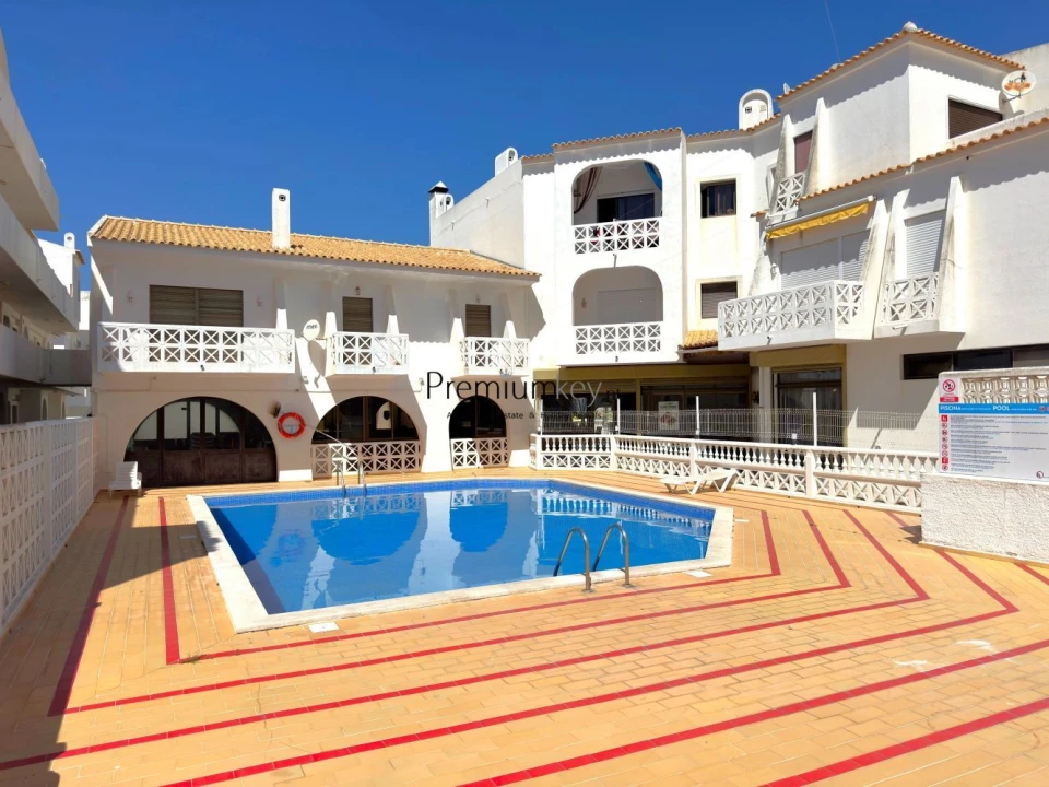 Apartamento T2 para Venda em Albufeira e Olhos de Água Foto 1