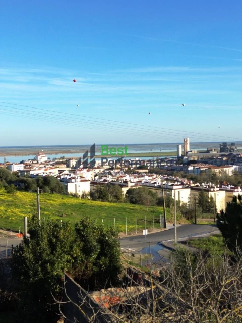Terreno para Venda em Alhandra, São João dos Montes e Calhandriz