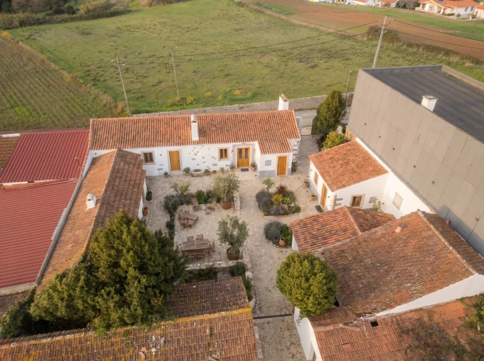 Moradia T4 para Venda em Barrio Foto 7