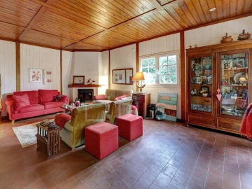 Terreno para Venda em Oeiras e São Julião da Barra, Paço de Arcos e Caxias