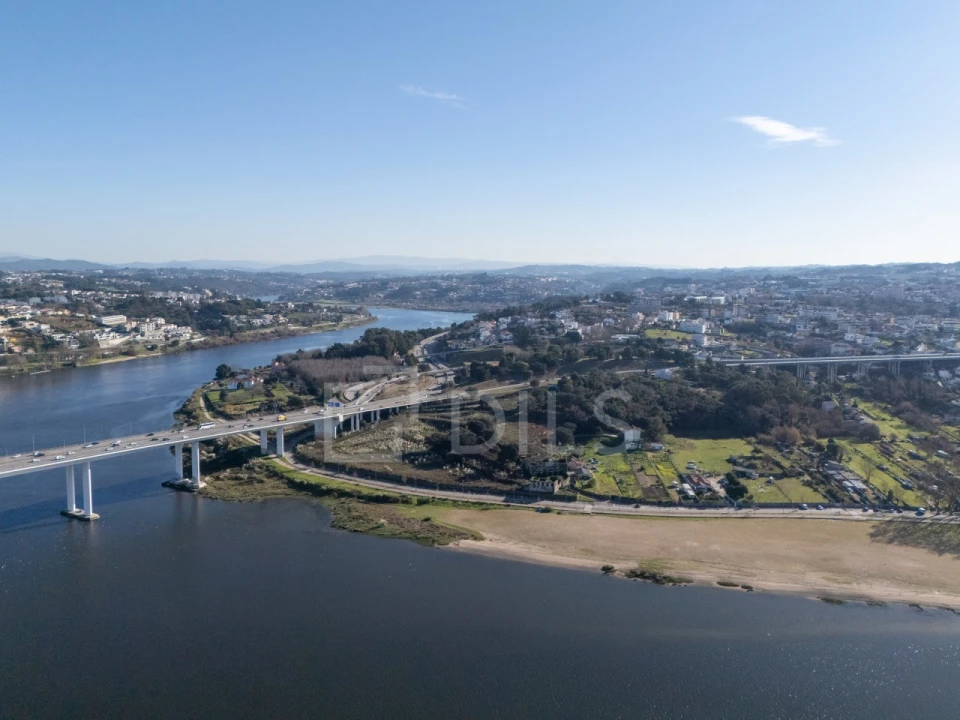 Moradia T3 para Venda em Campanhã Foto 87