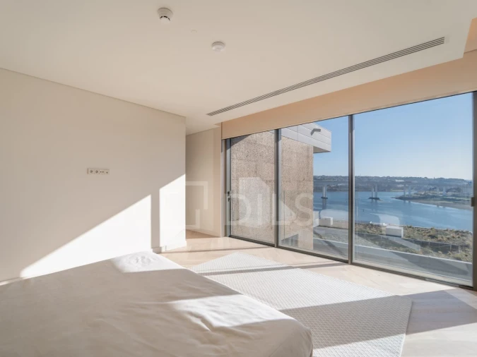 Moradia T3 para Venda em Campanhã Foto 41