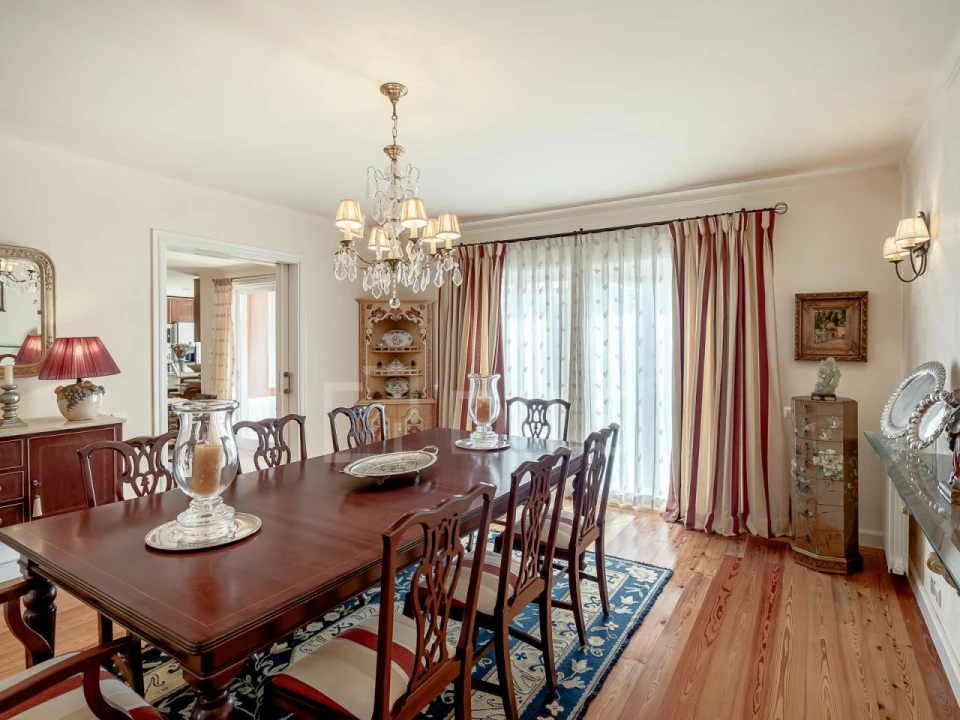 Moradia T5 para Venda em Cascais e Estoril Foto 6