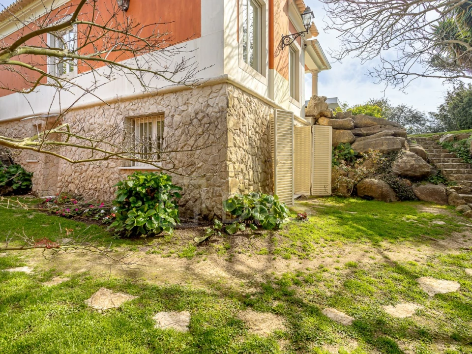 Moradia T5 para Venda em Cascais e Estoril Foto 49