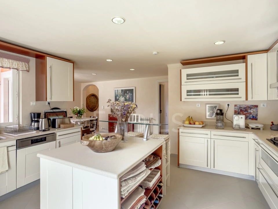 Moradia T5 para Venda em Cascais e Estoril Foto 4