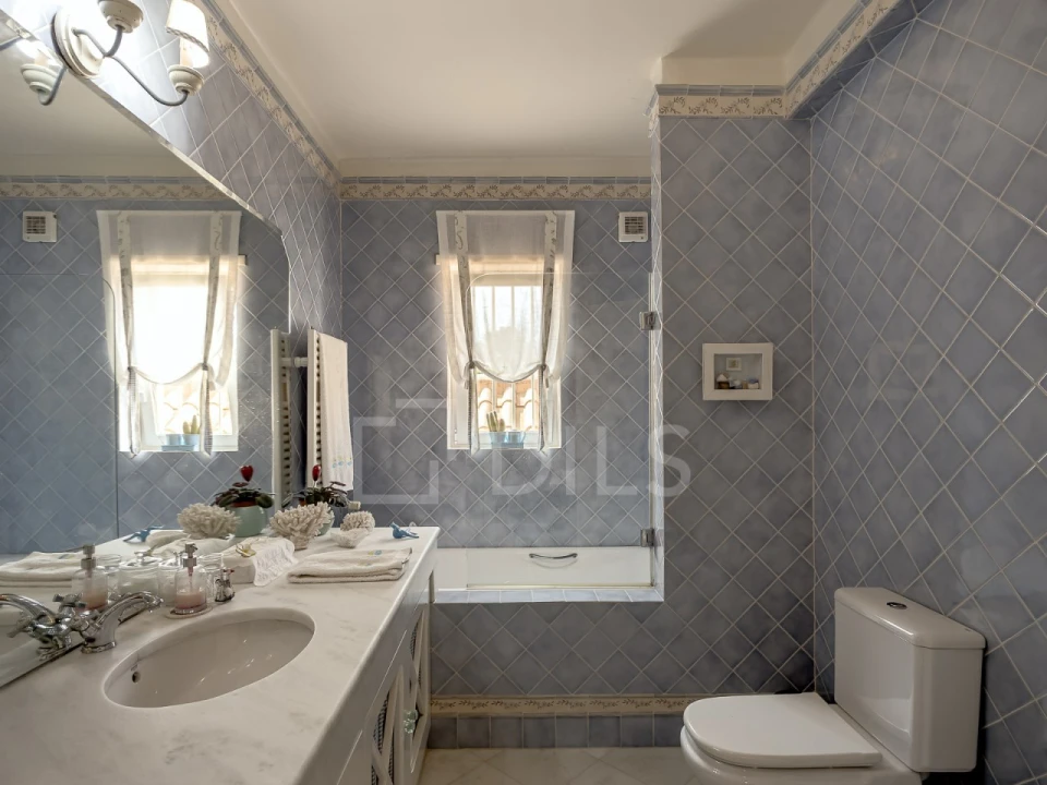 Moradia T5 para Venda em Cascais e Estoril Foto 24