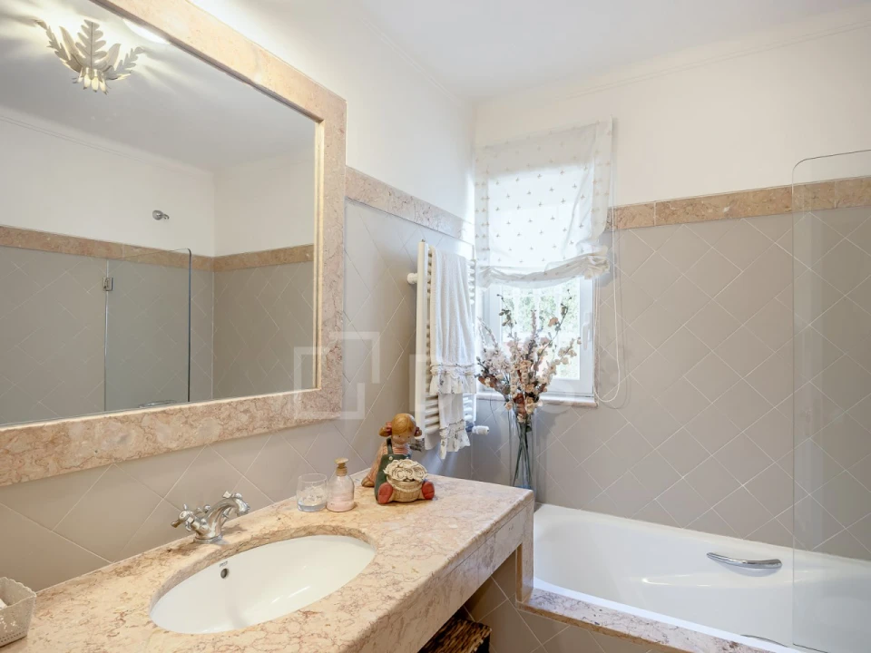 Moradia T5 para Venda em Cascais e Estoril Foto 27