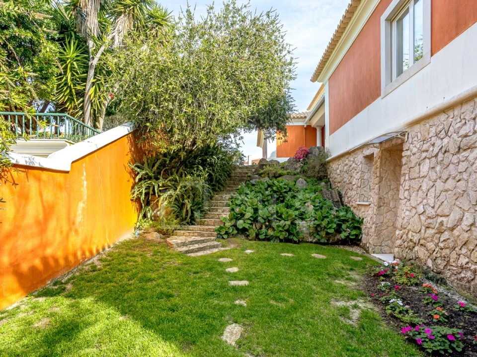 Moradia T5 para Venda em Cascais e Estoril Foto 47