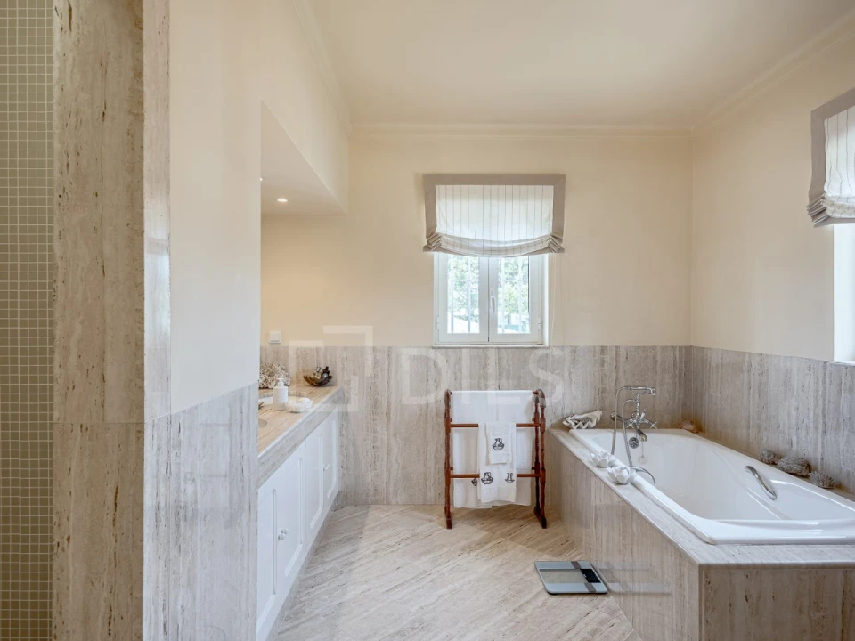 Moradia T5 para Venda em Cascais e Estoril Foto 42