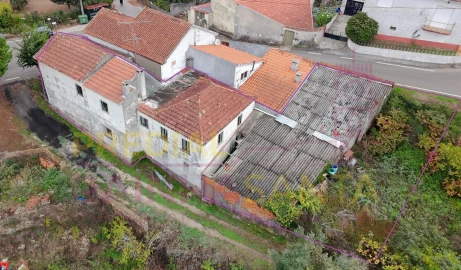 Moradia T4 para Venda em Arrifana