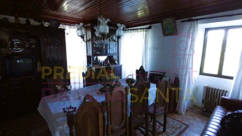 Moradia T4 para Venda em Arrifana