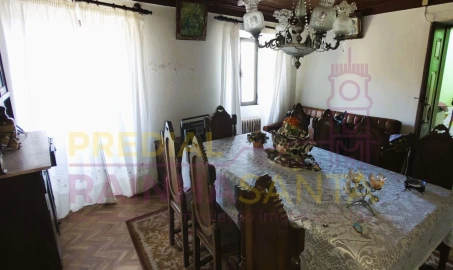 Moradia T4 para Venda em Arrifana